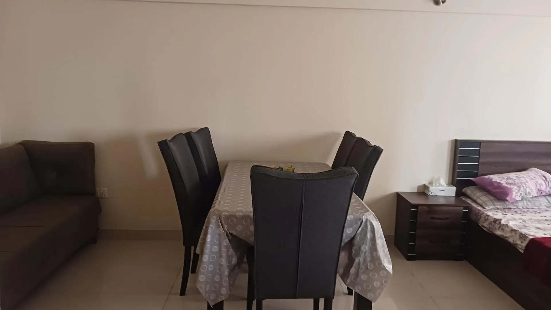 Rooms For Ladies Only Ντουμπάι 0*,  Ηνωμένα Αραβικά Εμιράτα