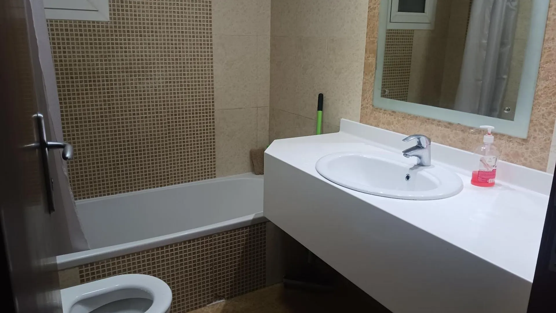 Rooms For Ladies Only Ντουμπάι